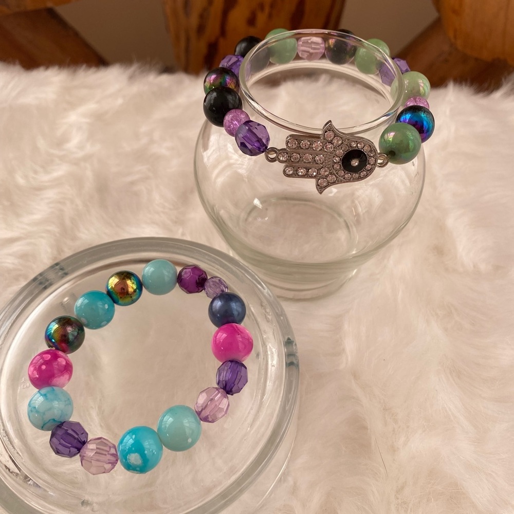 String Bracelet - image 1